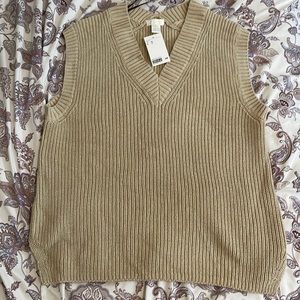 Tan oversized sweater vest